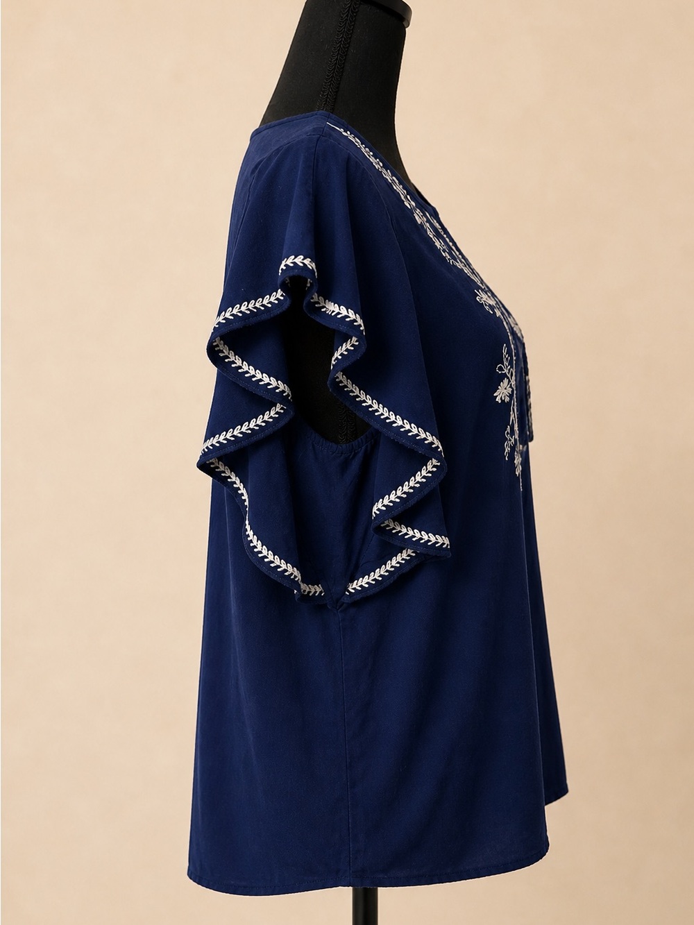 St. John’s Bay Navy Embroidered Boho Peasant Coastal Top Tassel Flutter Sleeve M - Picture 10 of 17